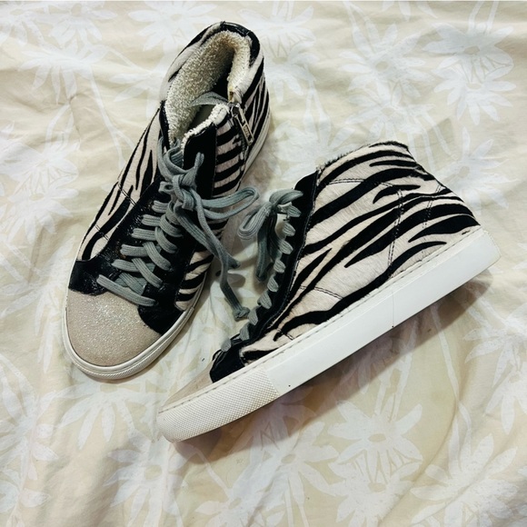P448 Star Zebra High Top Zip Sneakers 37 - Picture 9 of 11